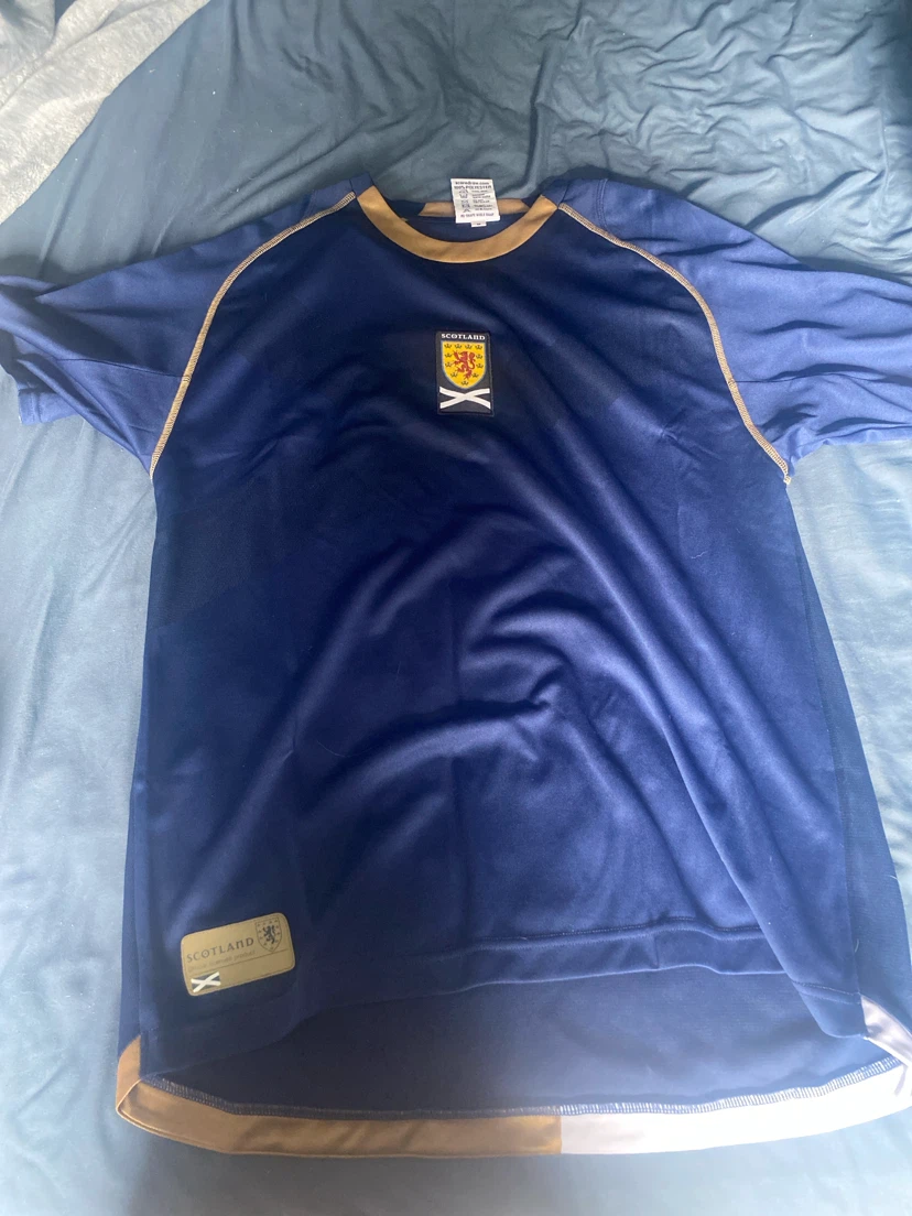 Retro Scotland football jersey 05/06