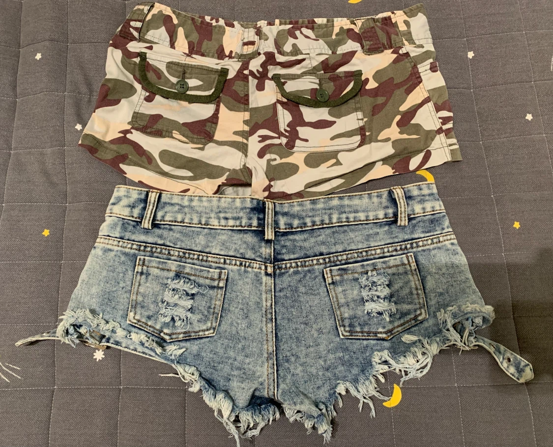 2 pairs of women's shorts - photo 2