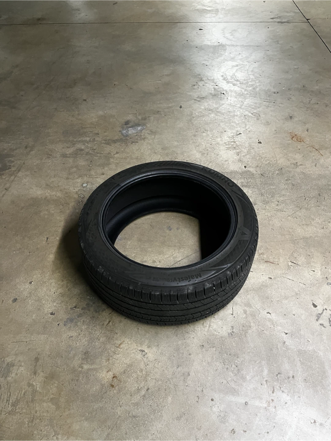Kumho Majesty 9 Tesla - photo 2