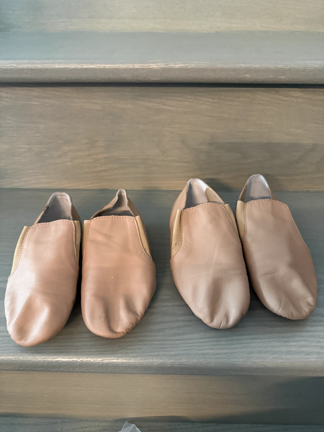 DN981G Tan Leather Jazz slip-on kids size 10.5 and 11.5