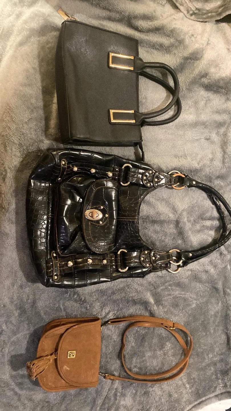 Bundle of 4 Handbags - photo 2