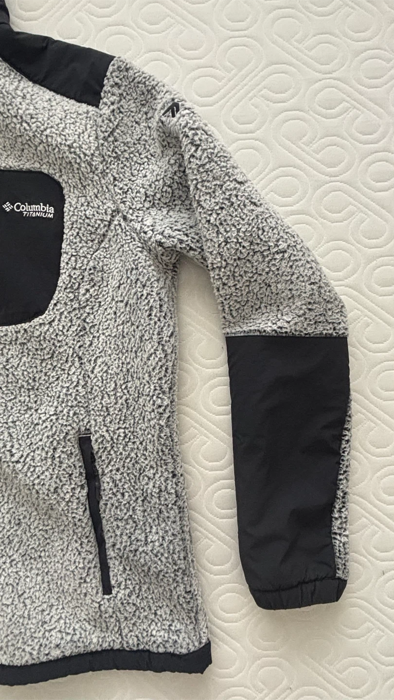 Women’s Columbia Hoodie size L - photo 4