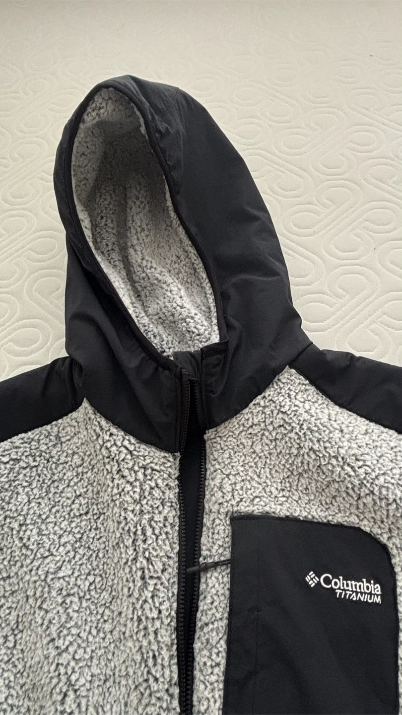 Women’s Columbia Hoodie size L - photo 5