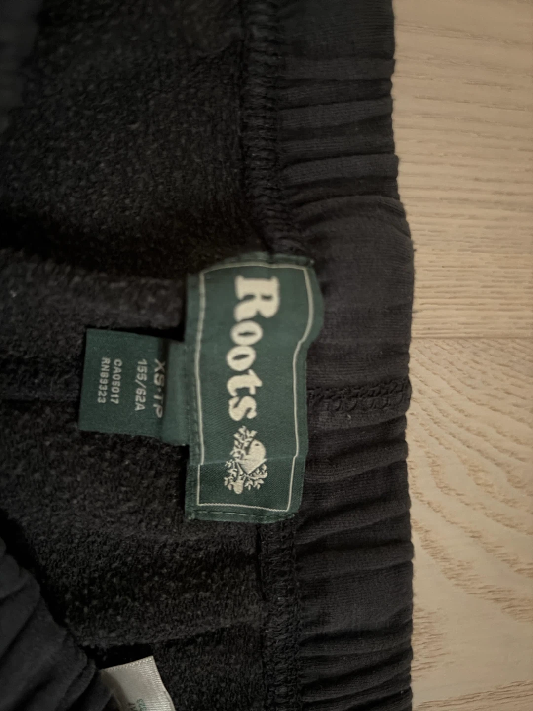 Roots Black Sweatpants - Size XS - photo 3
