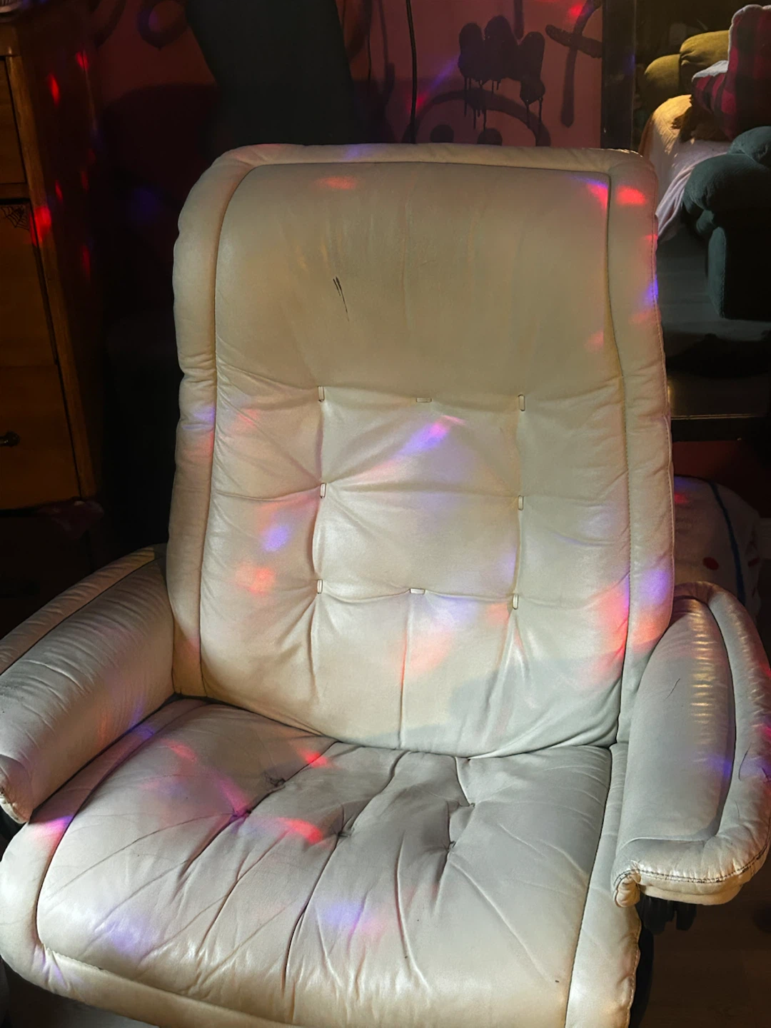 Cream Leather Recliner Chair
