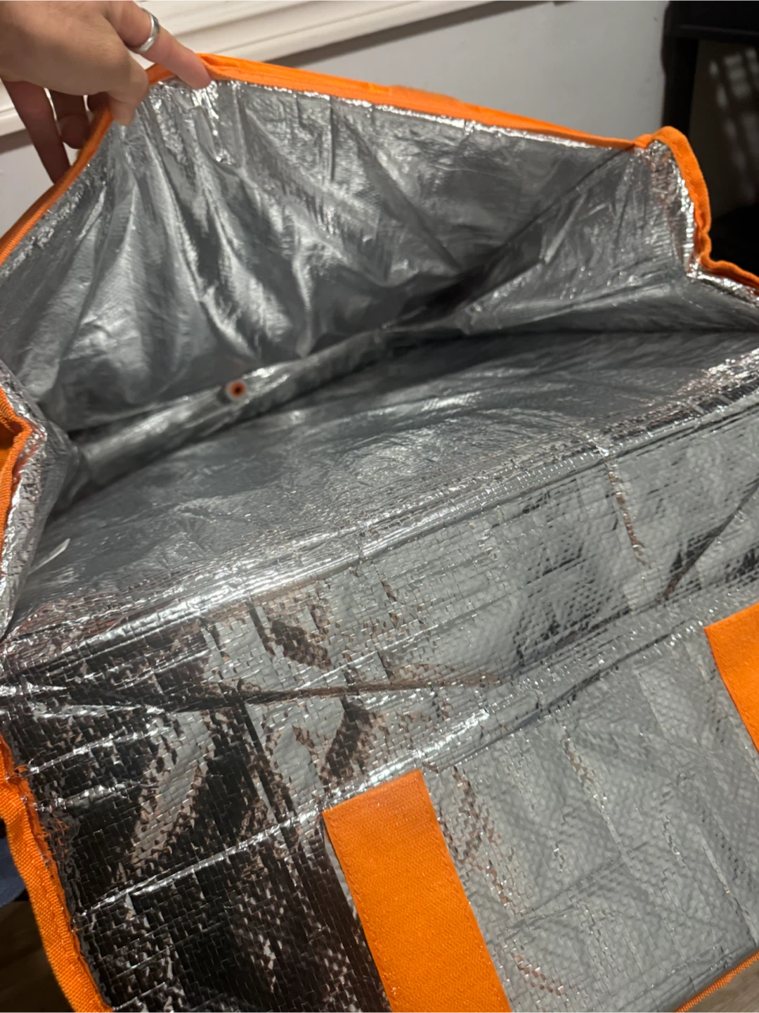 2 Insulated Food Delivery Bags – SkipTheDishes – Great Condition - photo 2