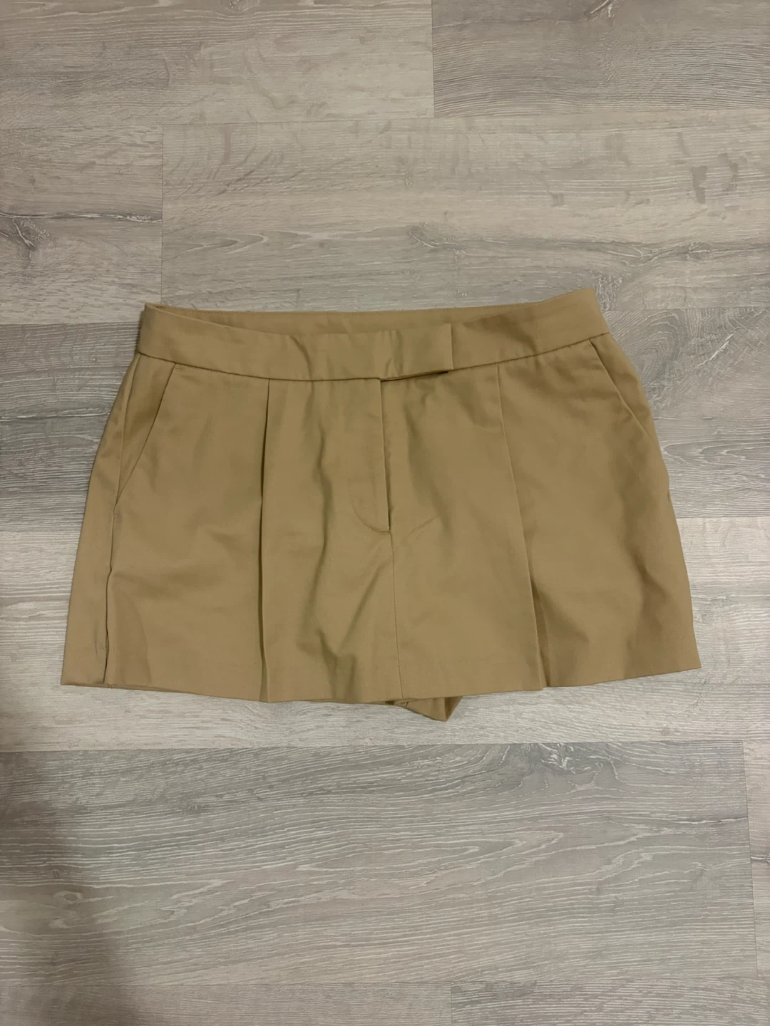 H&M Shorts Size 8 - photo 2