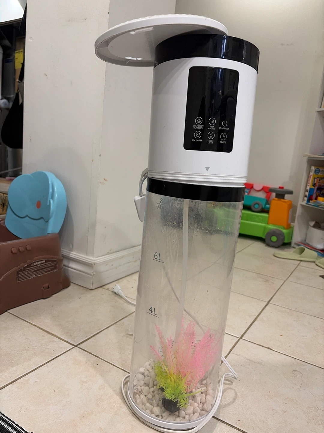 Humidifier with UV Lamp