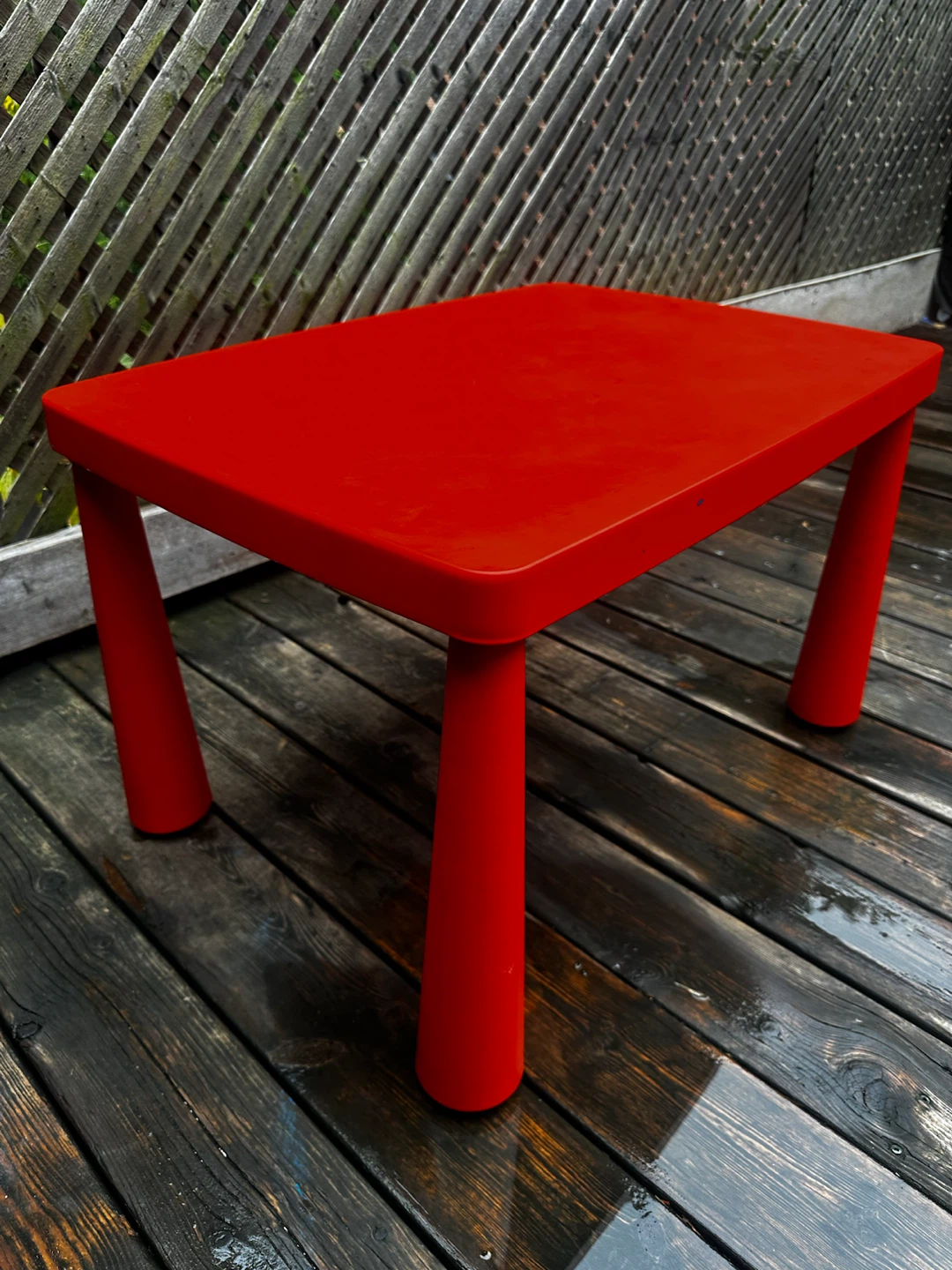 Red and Blue Children's Table (With Chairs) - photo 2