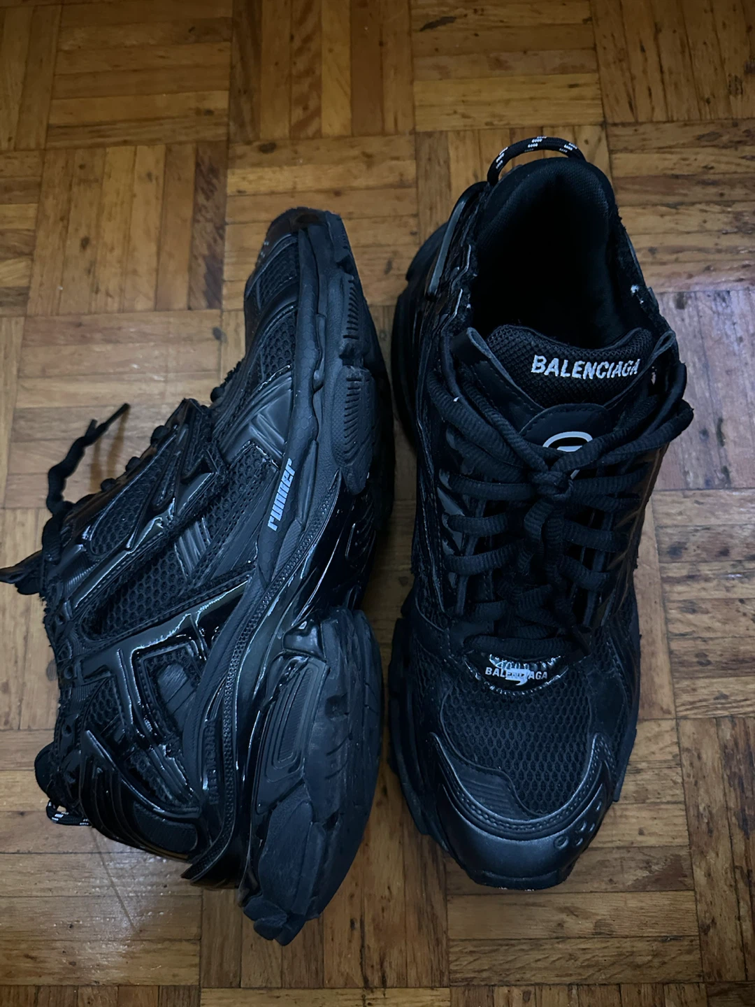 Black Balenciaga Runners - photo 2