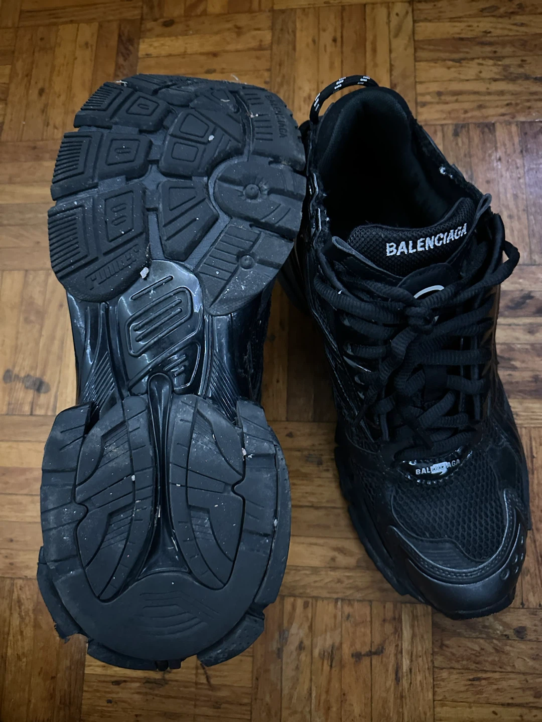 Black Balenciaga Runners - photo 3