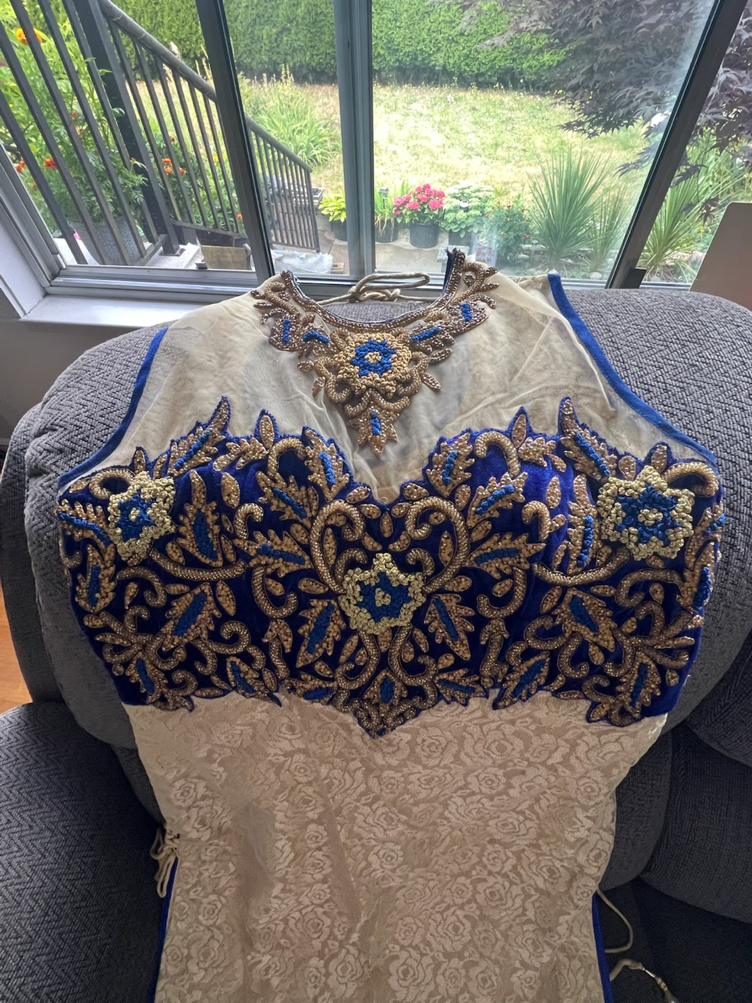 Women's Embroidered Outfit - Cream & Blue