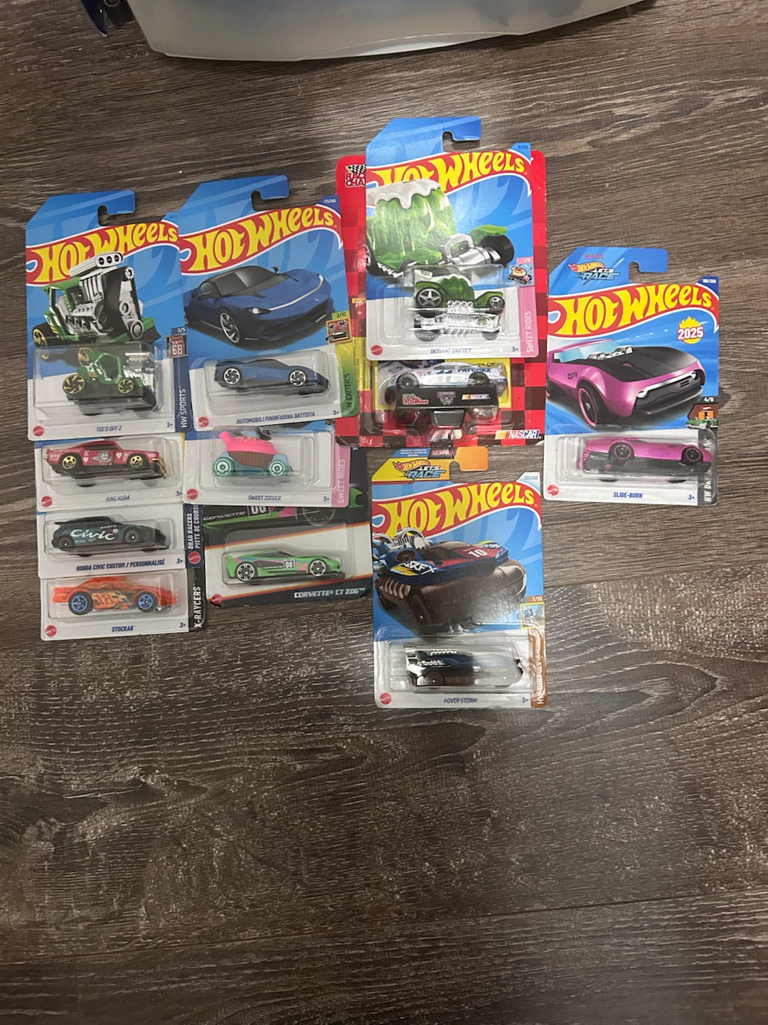 Hot Wheels Toy Cars 1 NASCAR lot