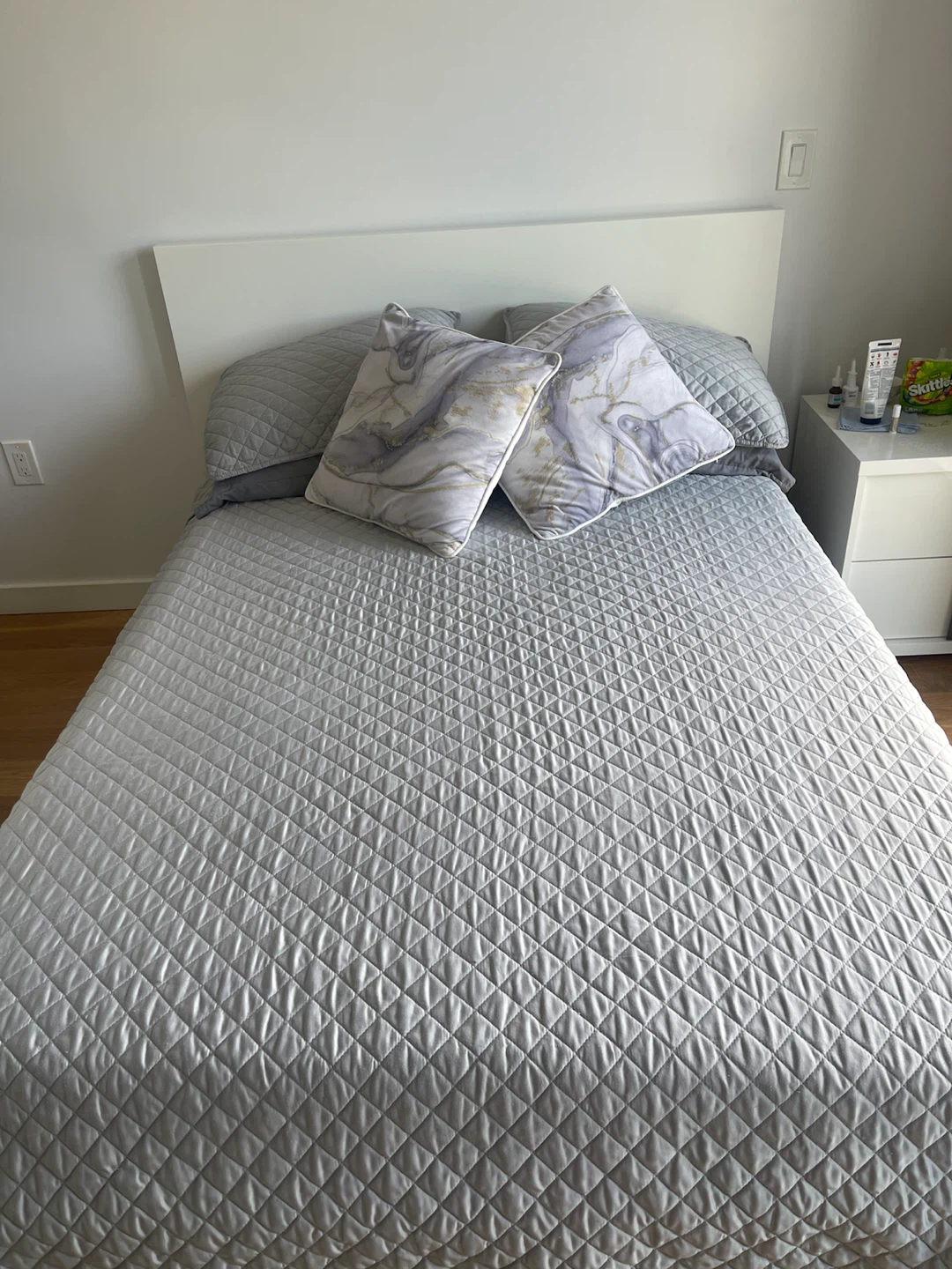 IKEA MALM Queen Bed Frame - White