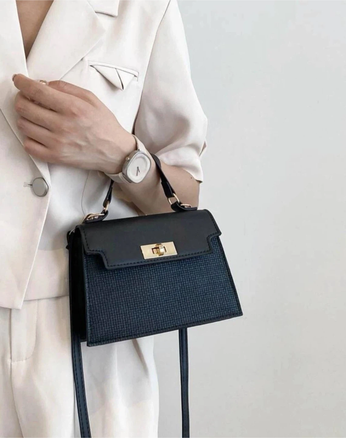 Black mini twist lock square bag - photo 5