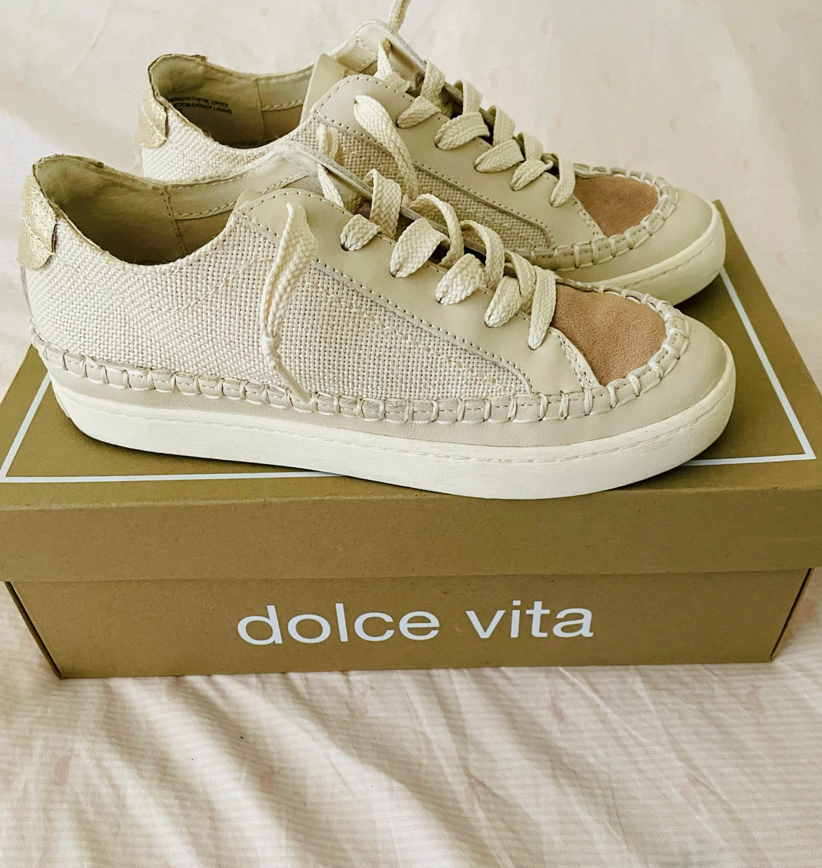 Dolce Vita Sneakers
