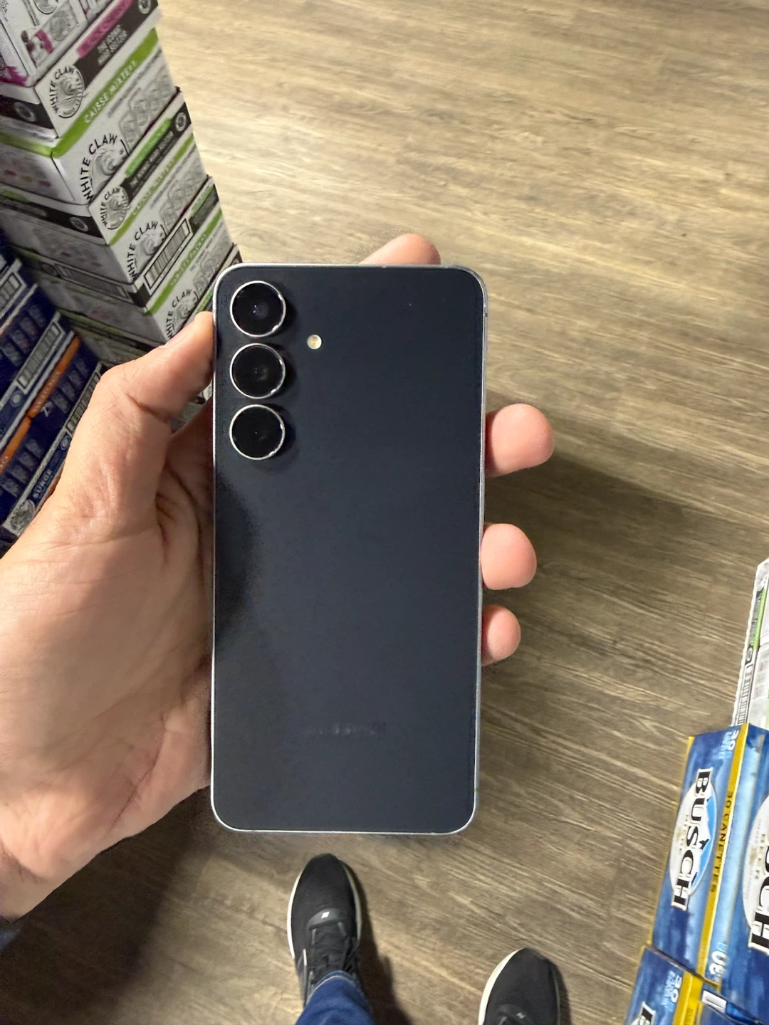 Samsung Galaxy S25 fe Cell Phone - photo 2