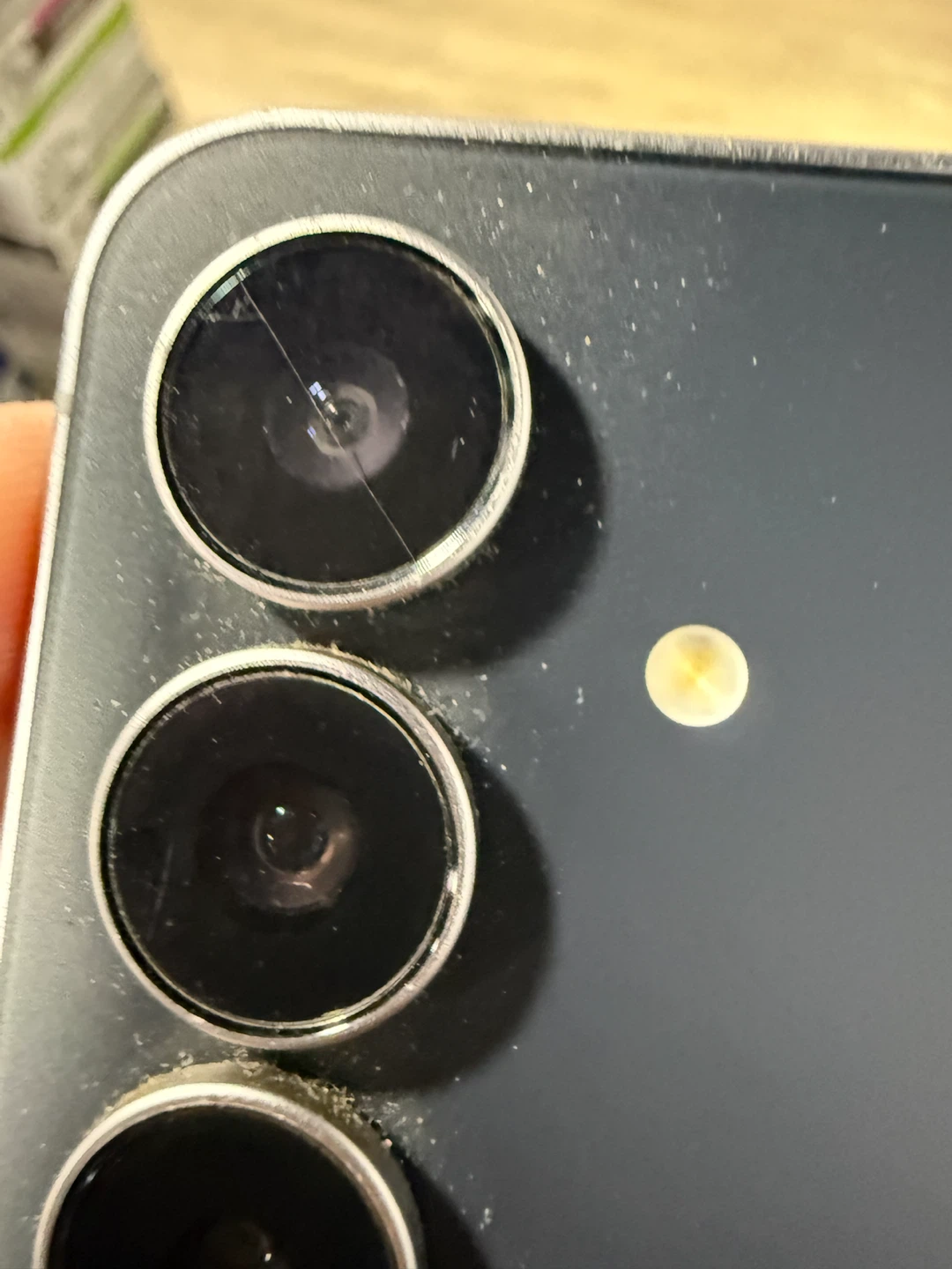 Samsung Galaxy S25 fe Cell Phone - photo 3