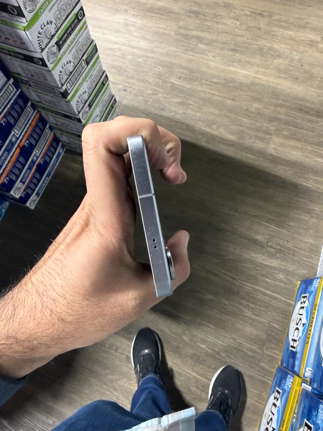 Samsung Galaxy S25 fe Cell Phone - photo 5