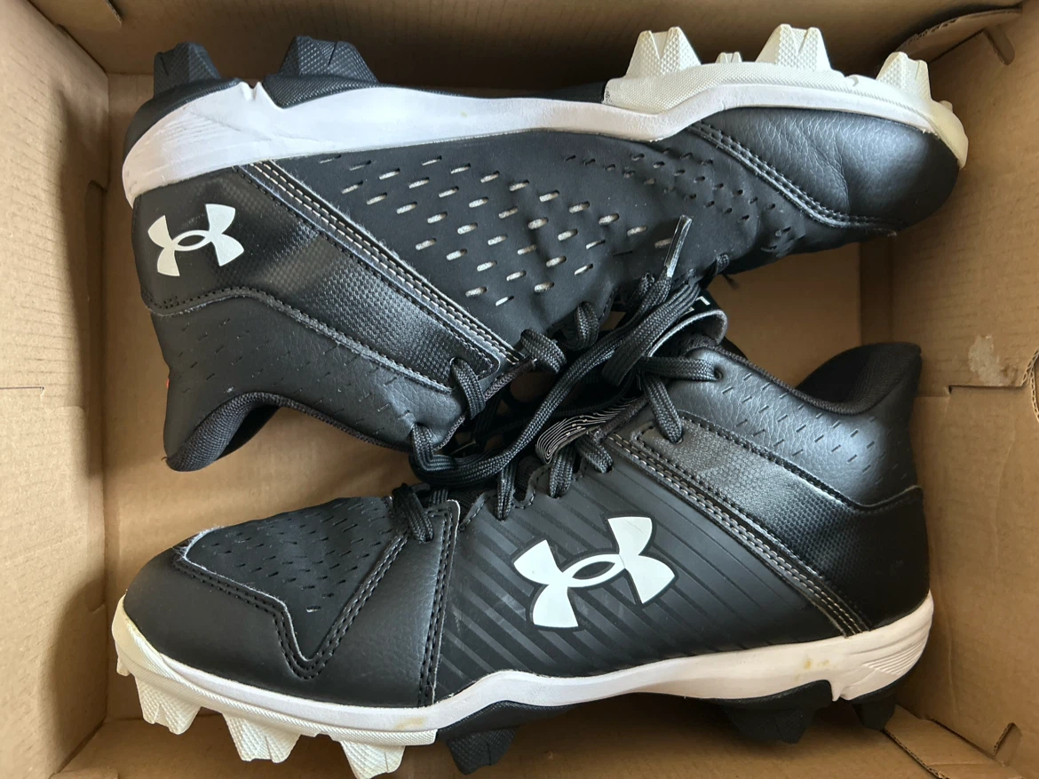 Under Armour Black Baseball Cleats 7 men’s. - photo 5