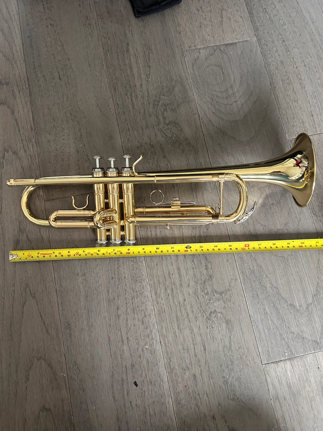 Gold Trumpet in Black Case - photo 2
