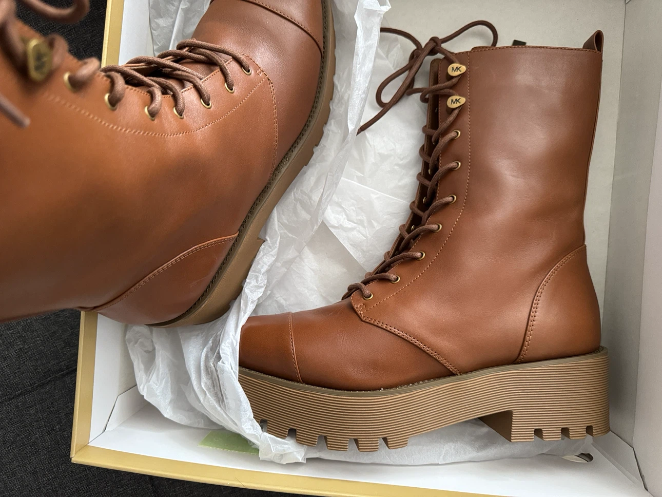 Michael Kors BRYCE bootie Brown Leather Lace-Up Boots - photo 3