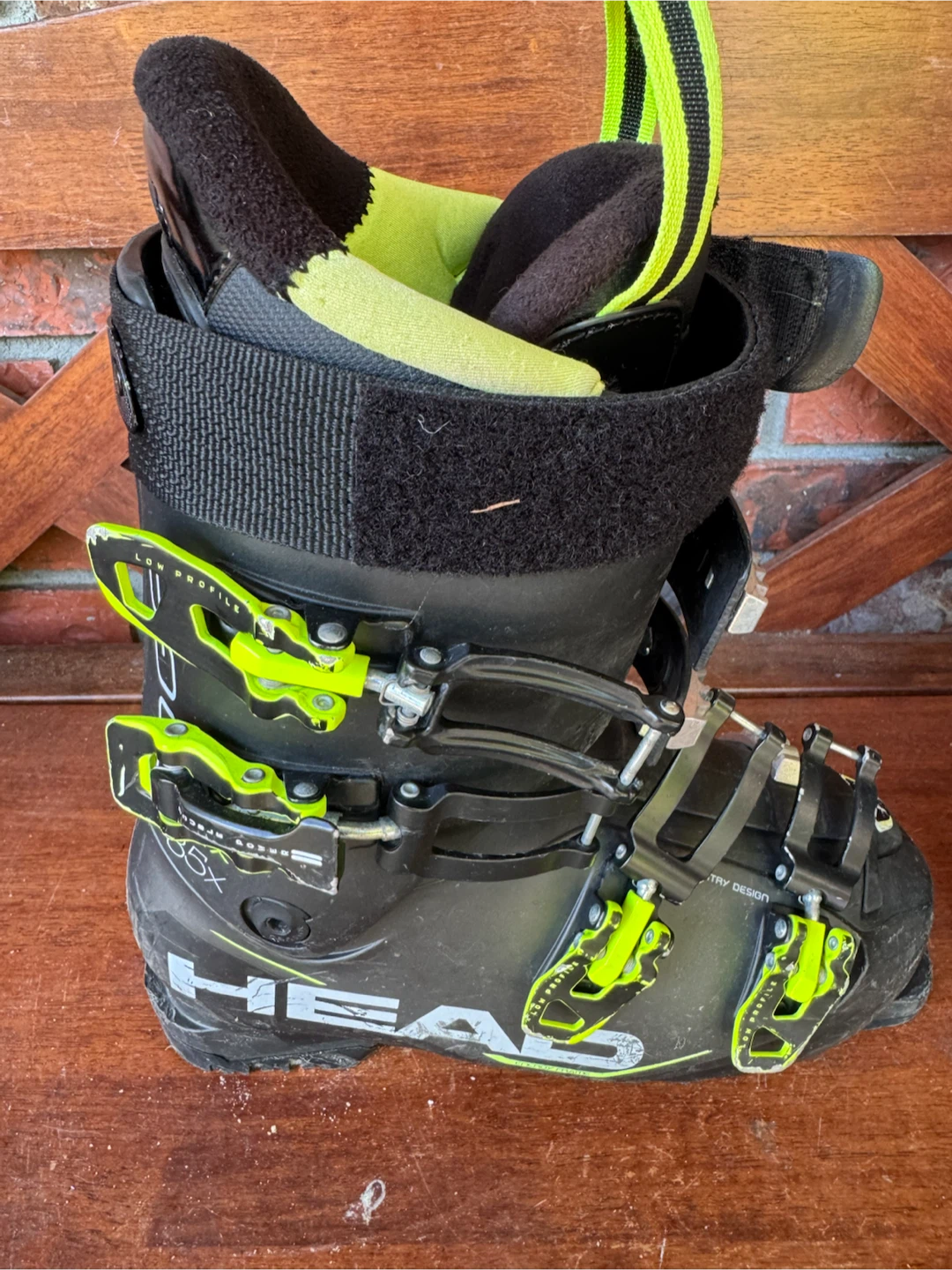 Skis and boots - photo 5