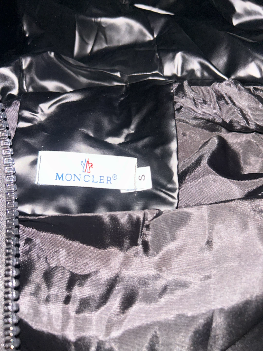 Moncler Puffer Vest Size S - photo 4