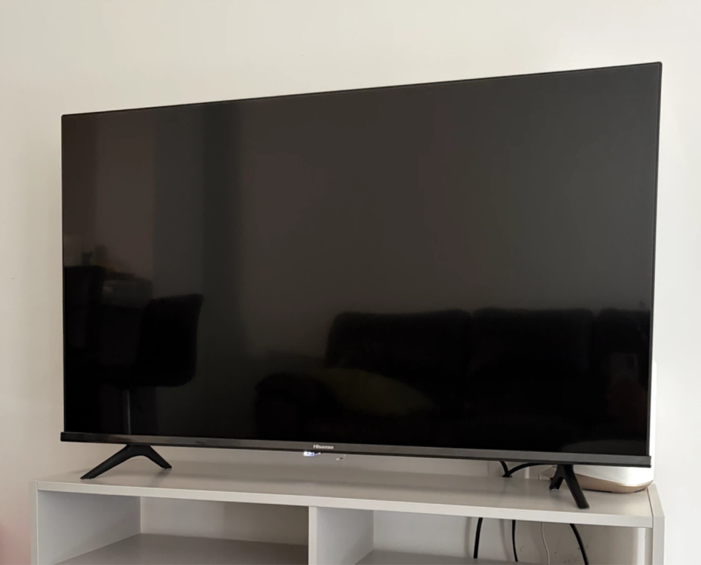 Hisense 43” Smart TV - photo 3