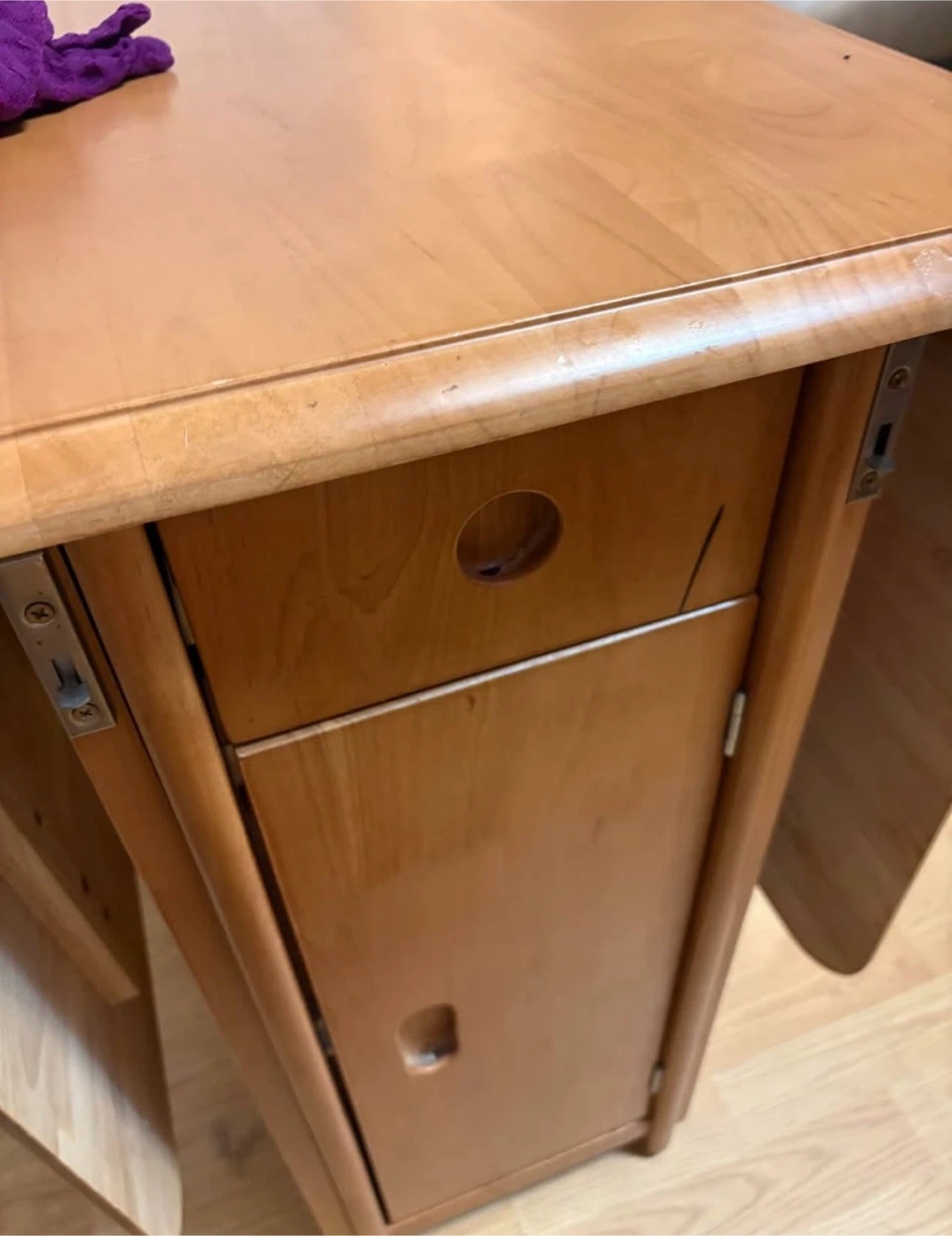 Mobile folding dining table wood - photo 2