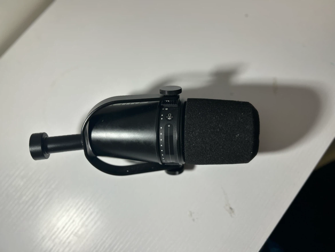Shure MV7 USB Dynamic Microphone - photo 4