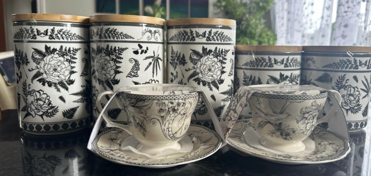 VIRAL Canister & Mug Set - NEW