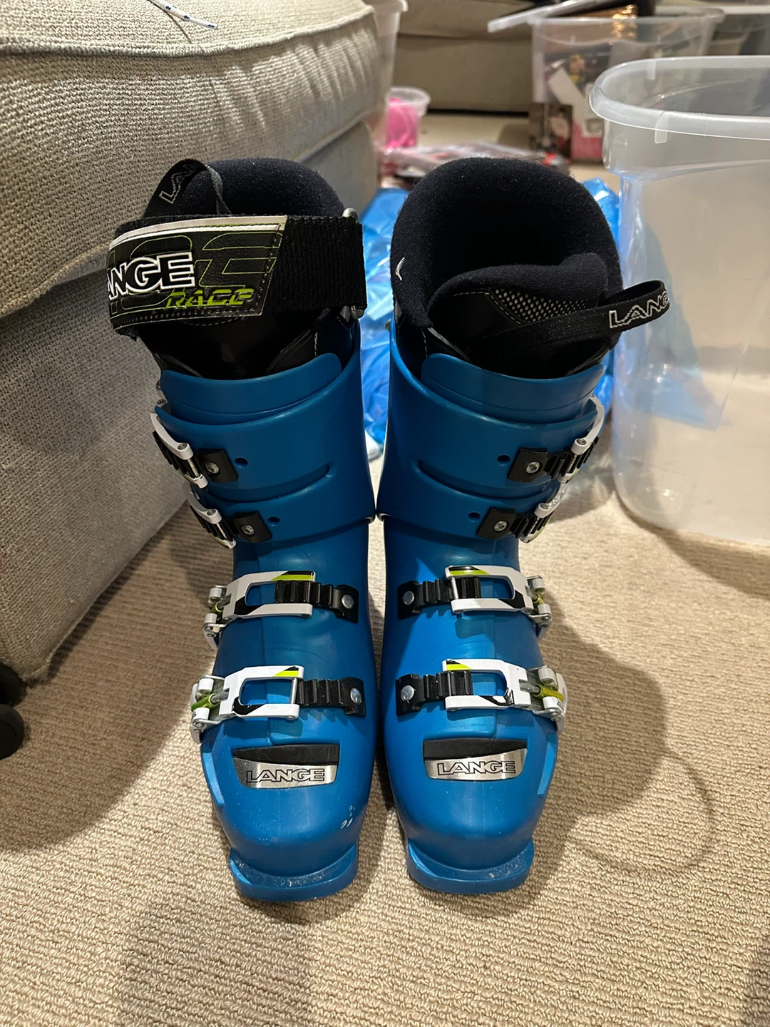 Lange Ski Boots