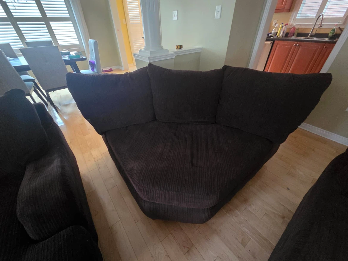 Large Modular Sectional Sofa – 3 Pieces – Good Condition - photo 5