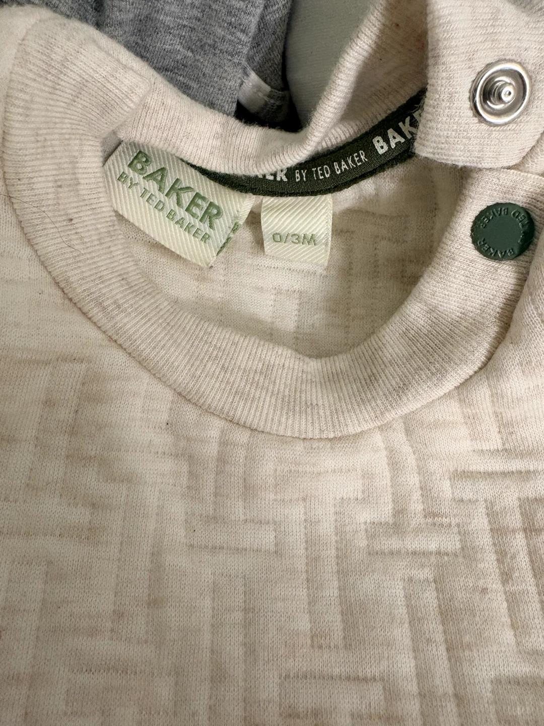 0-3 month clothes - photo 2