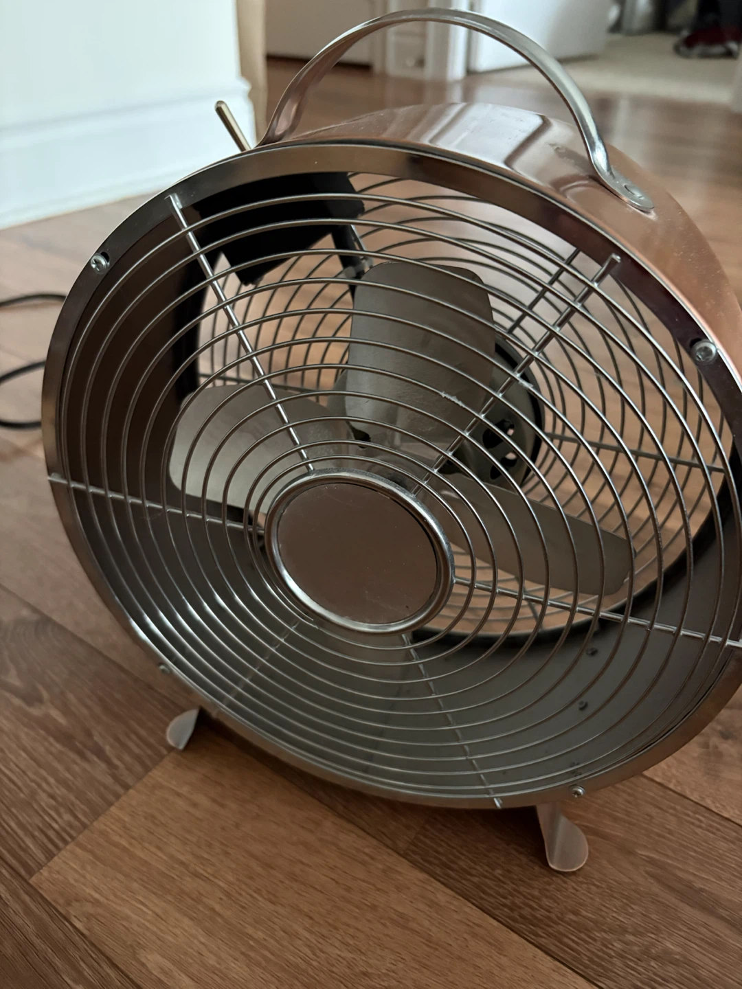Retro Metal Fan