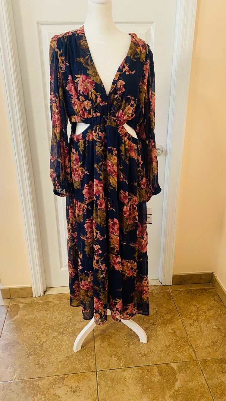 Sofia Veraga size xl - photo 3