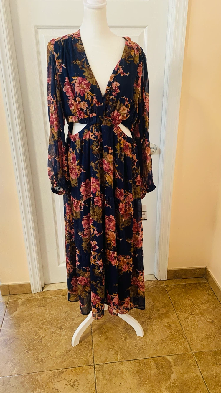 Sofia Veraga size xl - photo 4