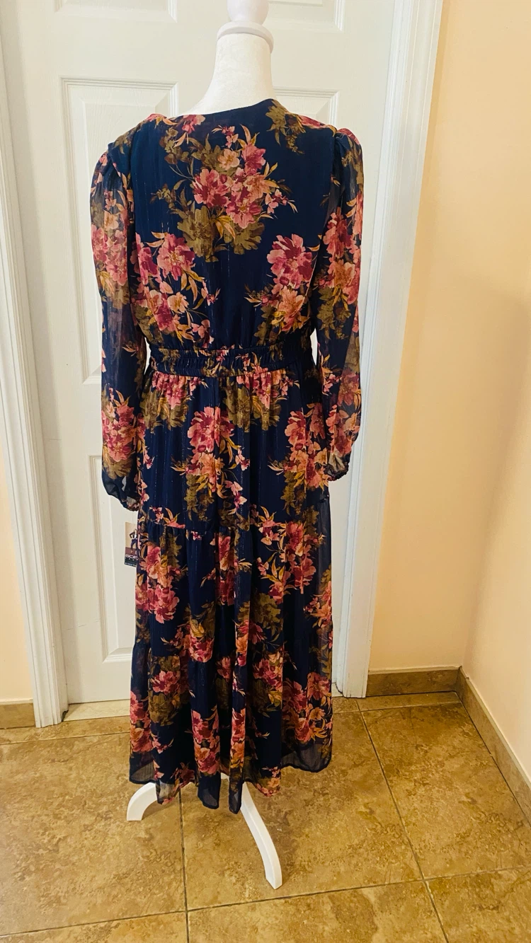 Sofia Veraga size xl - photo 5