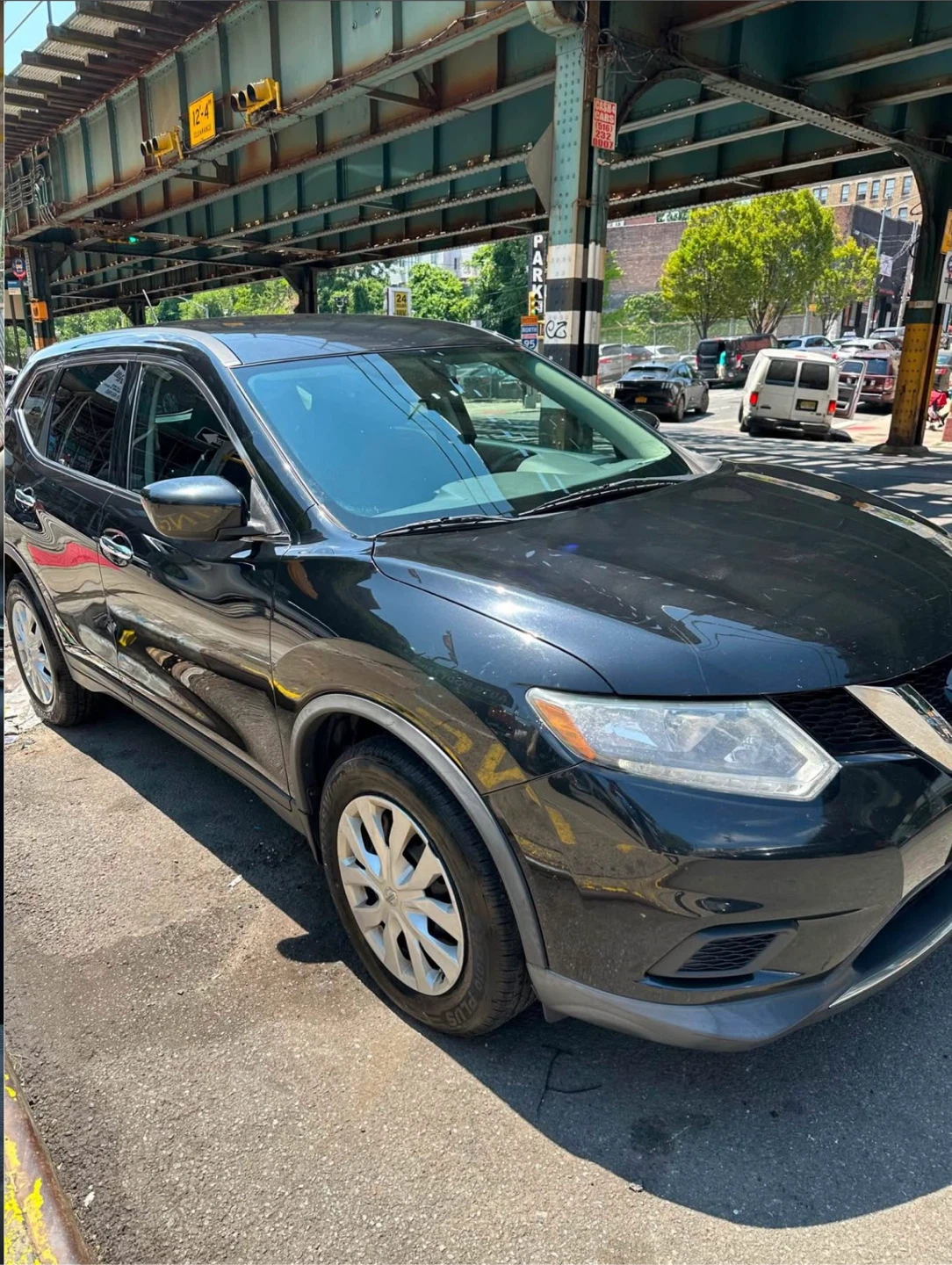 2016  Nissan Rogue SV