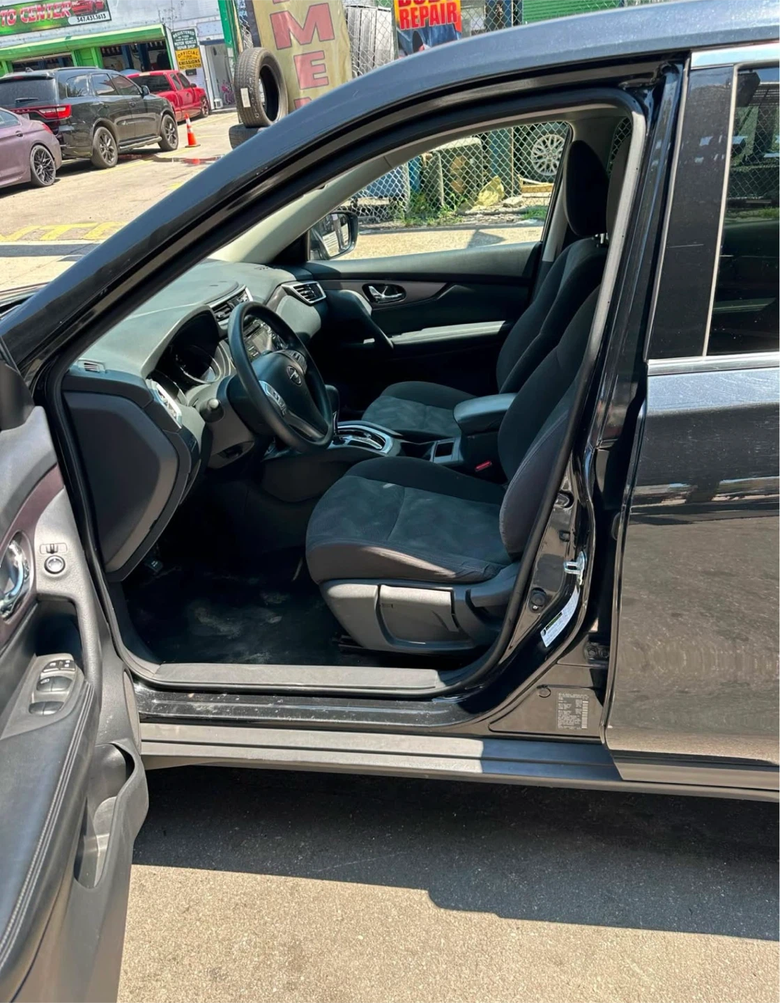 2016  Nissan Rogue SV - photo 5