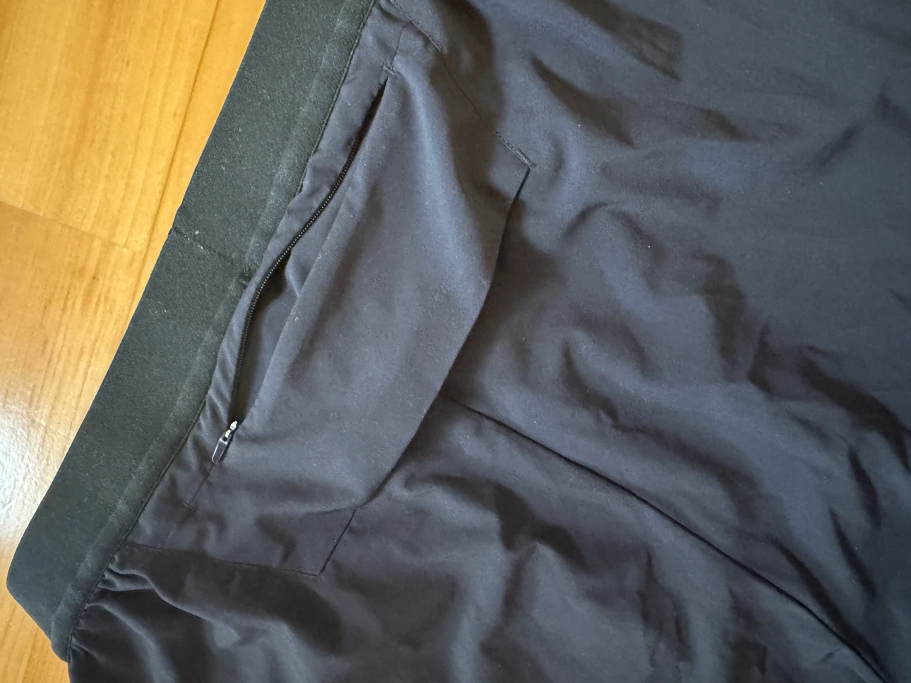 Men Athletic Shorts M-L - photo 3