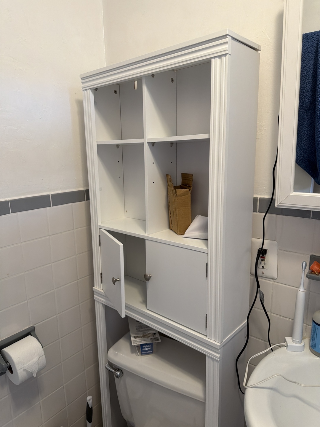 Bathroom storage organizer