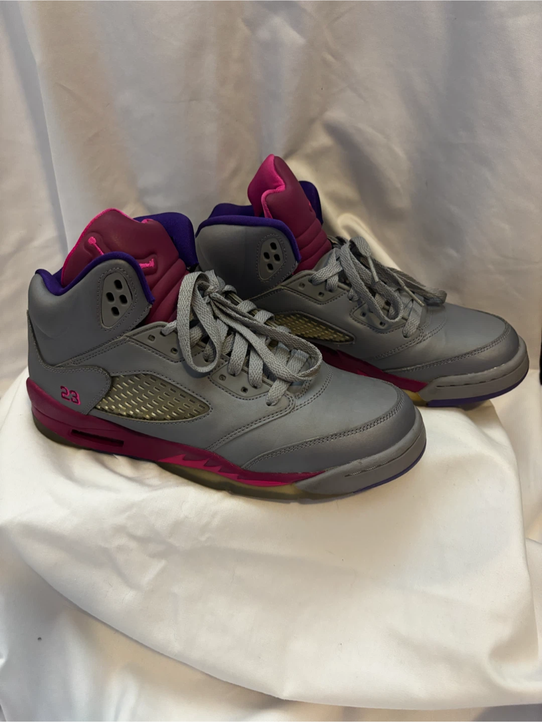 Nike Air Jordan 5 Retro Cement Grey Pink sneakers - Size 7Y - photo 3