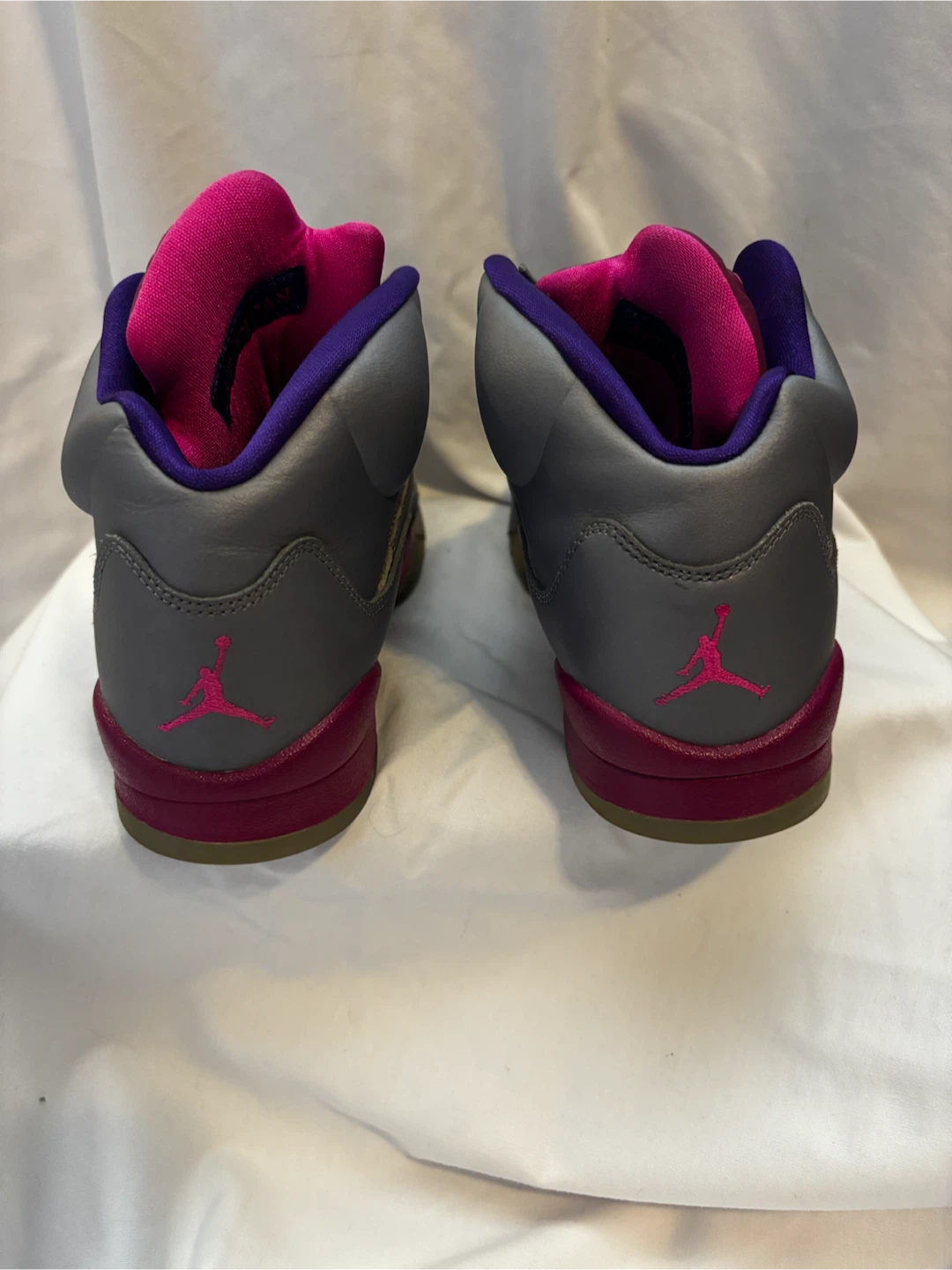 Nike Air Jordan 5 Retro Cement Grey Pink sneakers - Size 7Y - photo 4