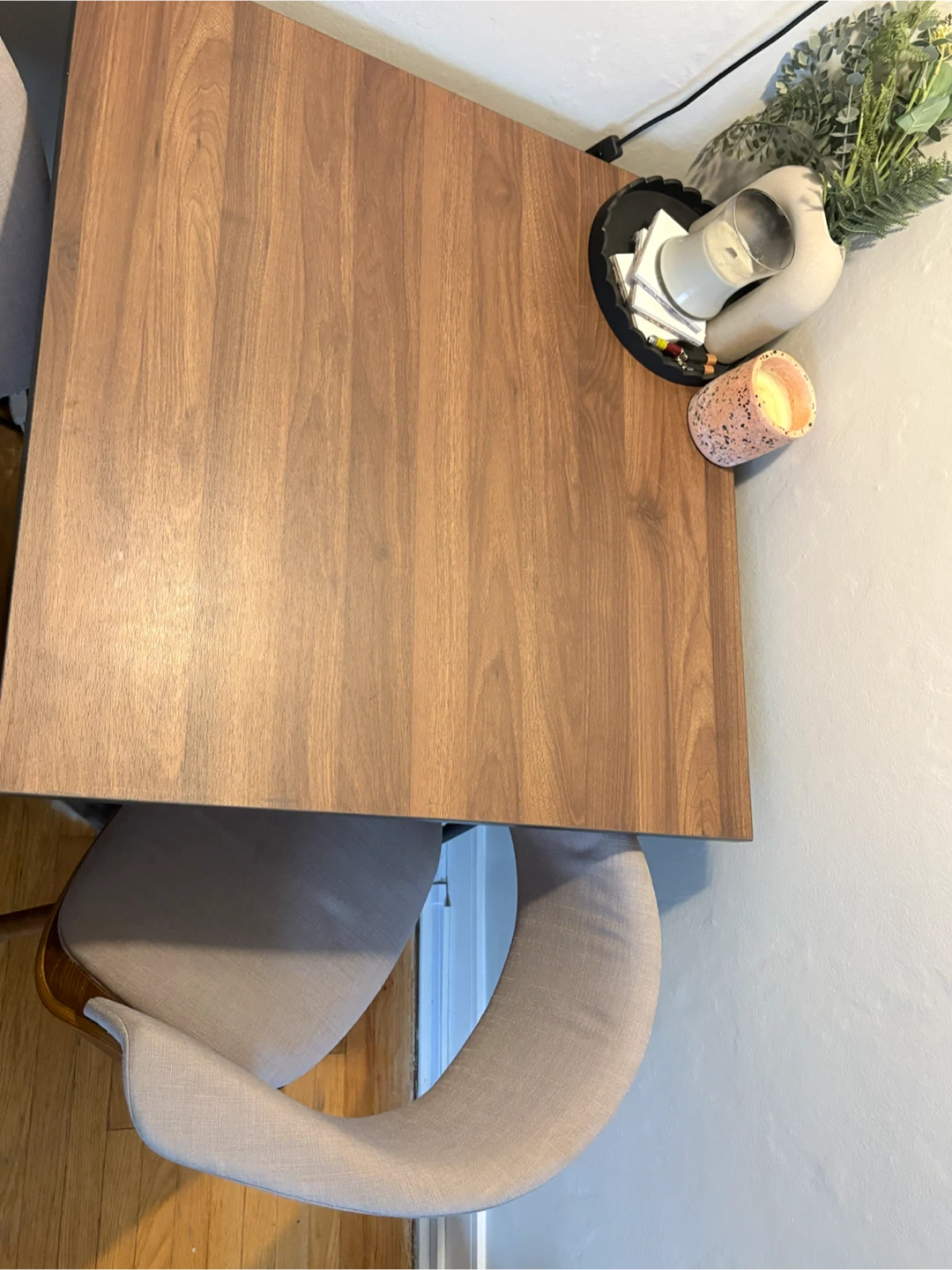 Structube Dining Table - photo 3