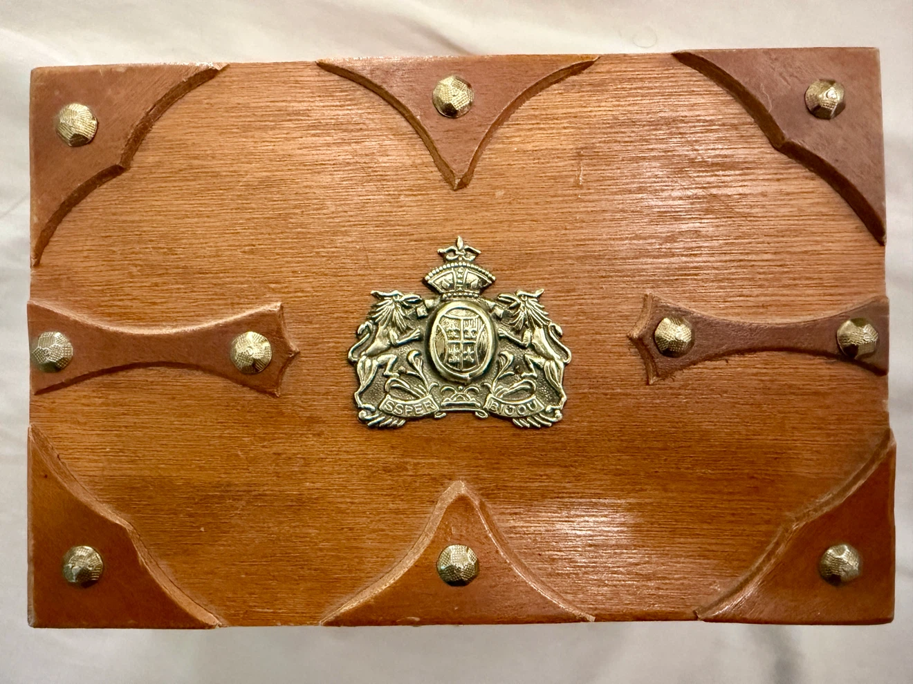 Vintage Wooden Jewellery Box with Ornate Clasp - photo 5