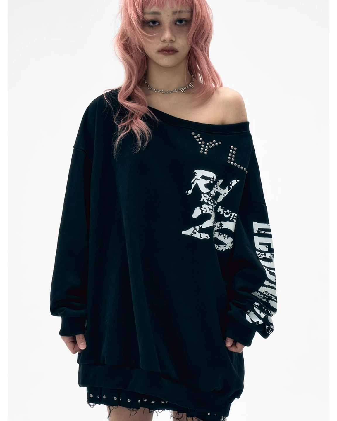 STUDDED OFF-SHOULDER SWEATSHIRT BLACK - photo 2
