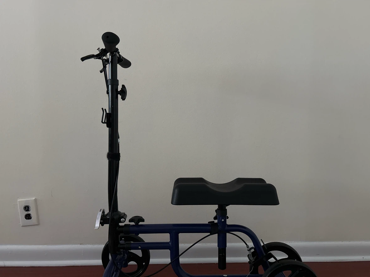 Knee Scooter Walker