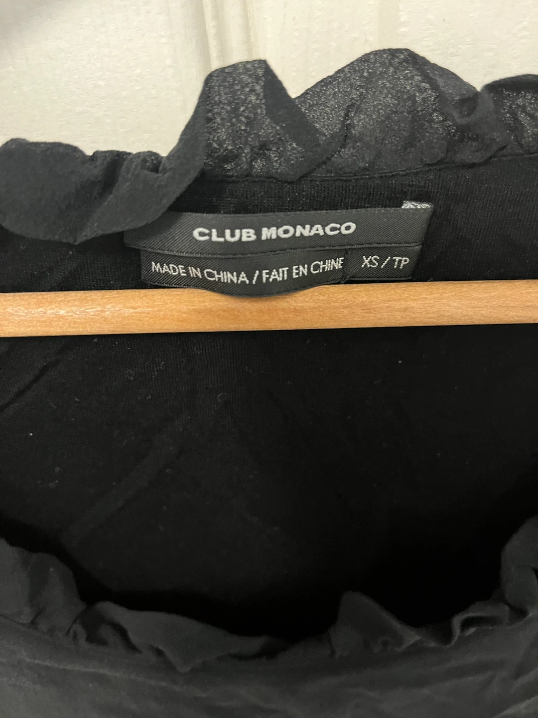 Club Monaco Black Ruffle Neck Top XS/TP - photo 2